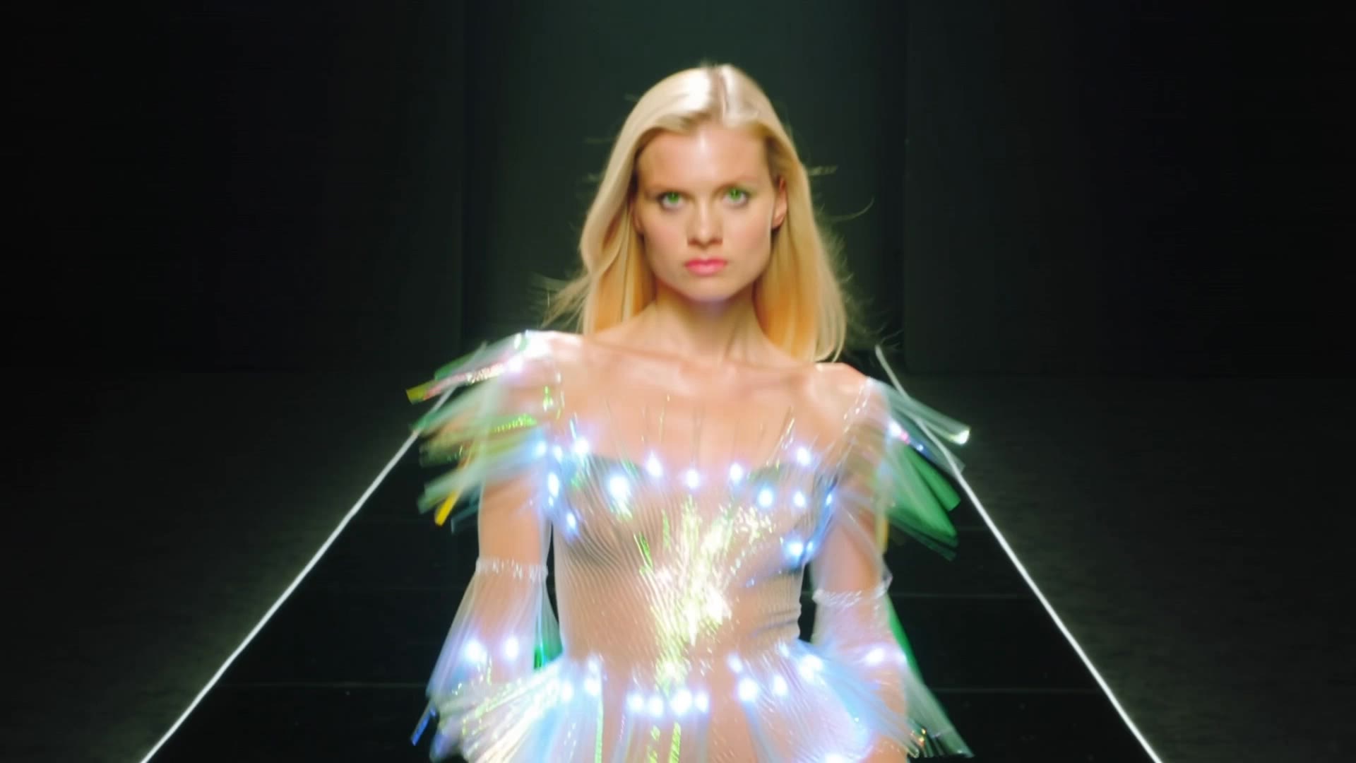 Rocio Maria Macoritto Fashion 2 - high fashion model AI video